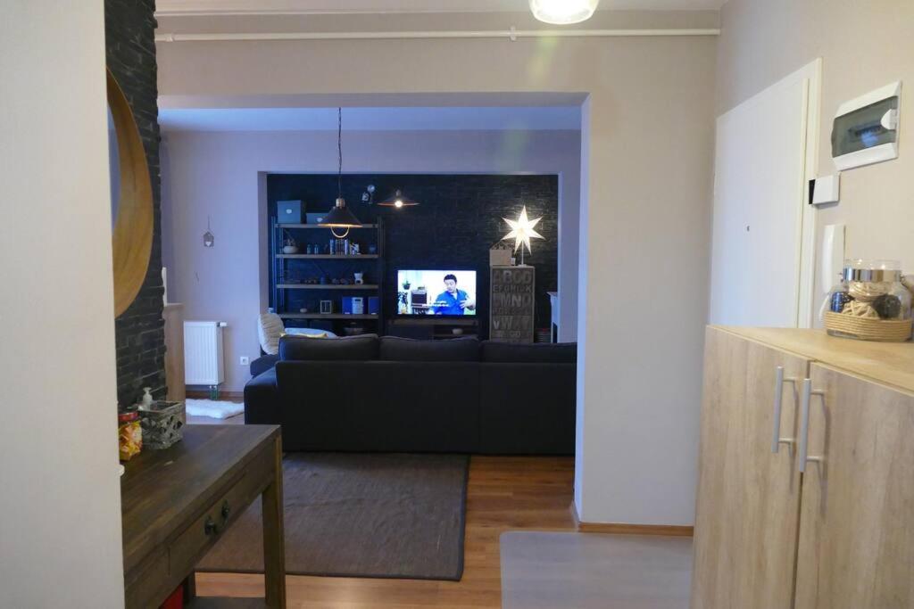 Apartament In Cartier Avantgarden Cu Semineu! Braşov Buitenkant foto